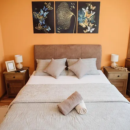 Lara Apartman Apartment Subotica
