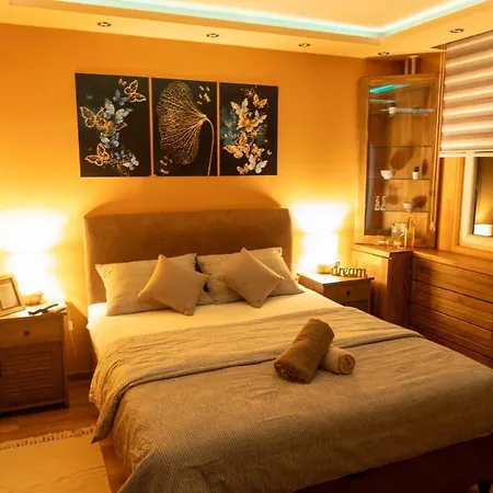 Lara Apartman سوبوتيتْسا