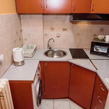 Lara Apartman