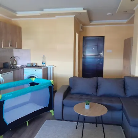 Lara Apartman سوبوتيتْسا